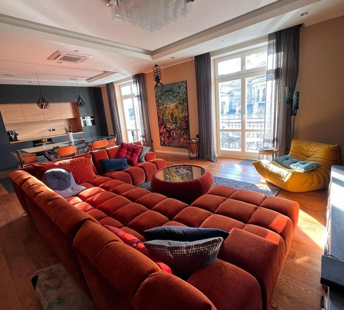 Budapest Panorama Luxury contacts